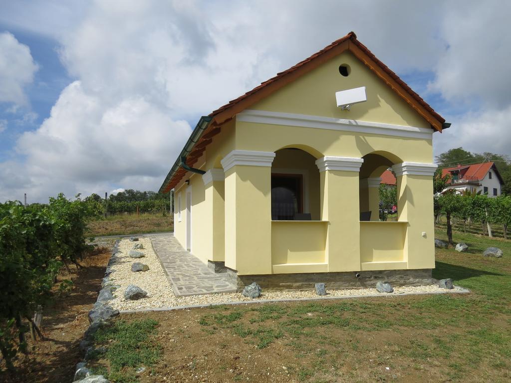 Kellerstoeckl Kamper Villa Eisenberg an der Pinka Екстериор снимка